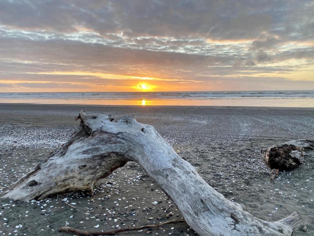 Otaki Beachfront Getaway Esterno foto